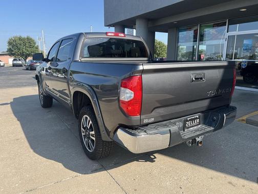 2018 Toyota Tundra SR5