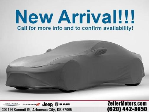 Bright White Clearcoat 2027 Chrysler Pacifica L