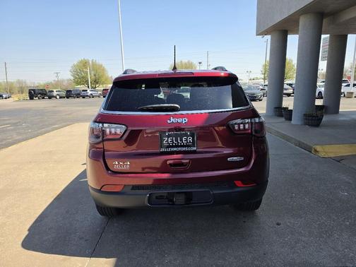 Velvet Red Pearlcoat 2022 Jeep Compass Latitude