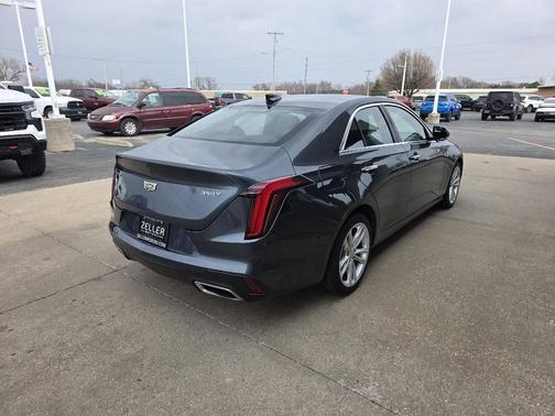 2021 Cadillac CT4 Luxury