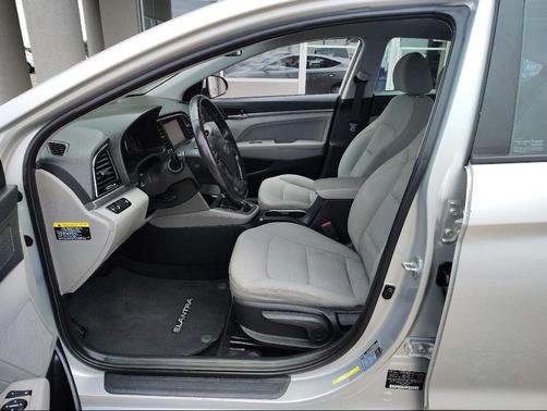 Symphony Silver 2017 Hyundai ELANTRA SE