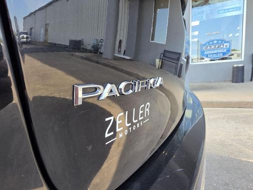 2020 Chrysler Pacifica Hybrid Limited