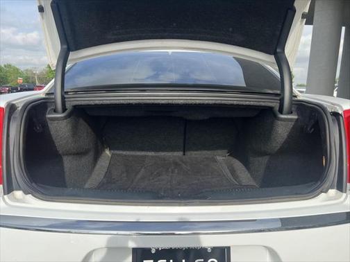 2017 Chrysler 300C Base