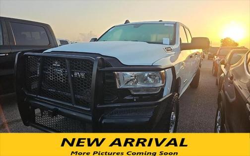 2019 RAM 2500 Tradesman Crew Cab 4x4 8' Box