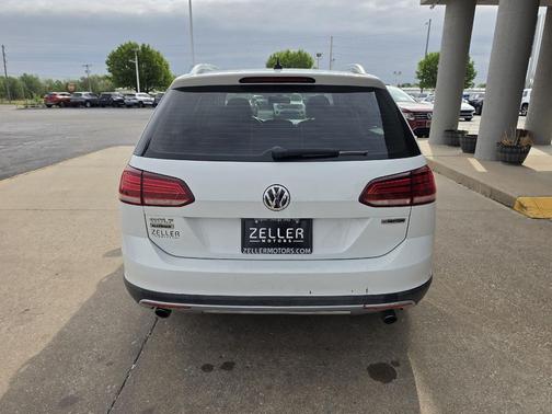 2019 Volkswagen Golf Alltrack TSI S