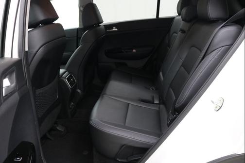 2020 Kia Sportage EX