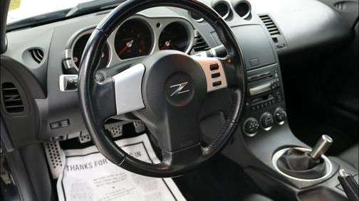 2005 Nissan 350Z Touring