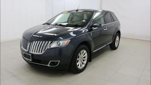 2014 Lincoln MKX Base