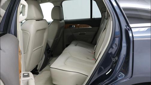 2014 Lincoln MKX Base