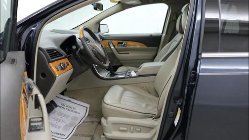 2014 Lincoln MKX Base