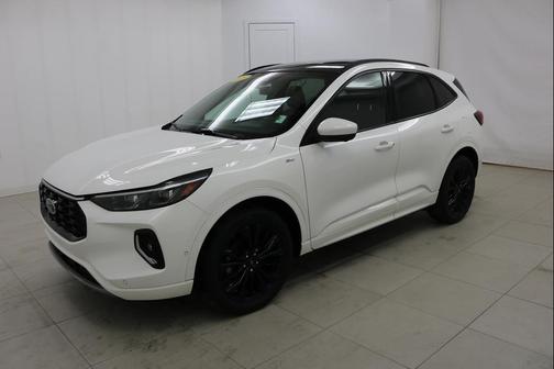 2023 Ford Escape ST-Line Elite