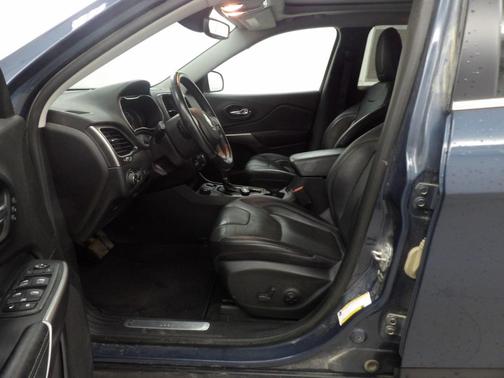 Slate Blue Pearlcoat 2021 Jeep Cherokee Limited