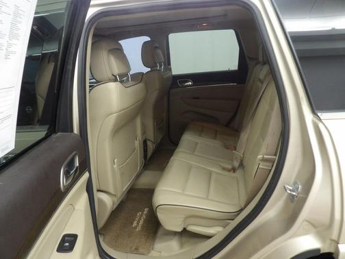 Cashmere Pearlcoat 2014 Jeep Grand Cherokee Overland