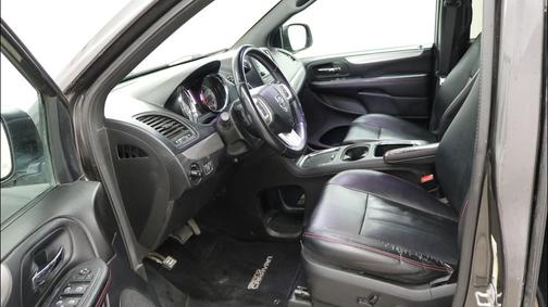 2015 Dodge Grand Caravan R/T