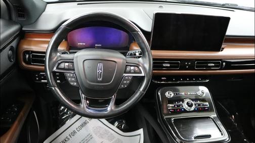 2022 Lincoln Nautilus Reserve