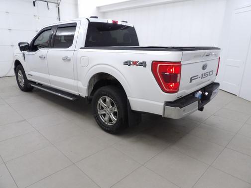 Oxford White 2021 Ford F-150 XLT