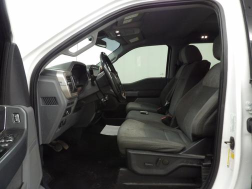 Oxford White 2021 Ford F-150 XLT