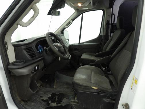 Oxford White 2020 Ford Transit-250 Base