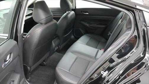 2022 Nissan Altima SR Intelligent AWD