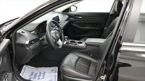 2022 Nissan Altima SR Intelligent AWD