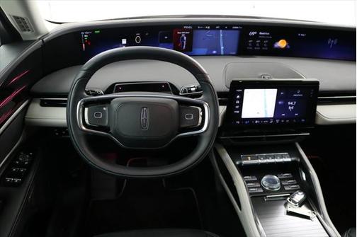 2024 Lincoln Nautilus Reserve