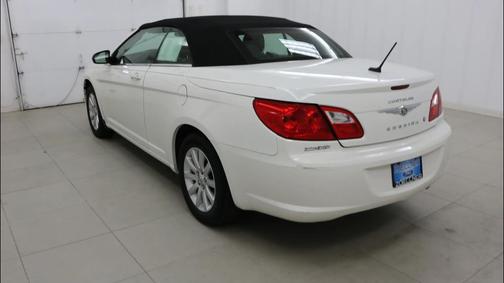 2010 Chrysler Sebring Base