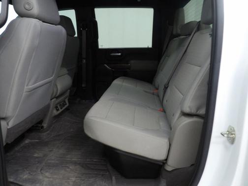 Summit White 2023 GMC Sierra 2500 SLE