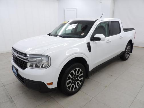 Oxford White 2023 Ford Maverick Lariat