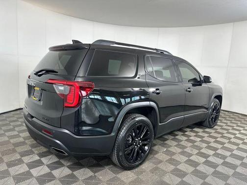 2021 GMC Acadia AWD SLT