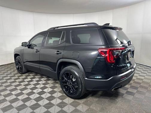 2021 GMC Acadia AWD SLT