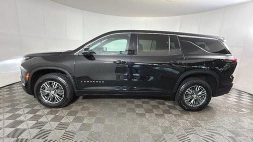 Mosaic Black Metallic 2024 Chevrolet Traverse LS