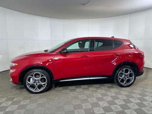 2024 Alfa Romeo Tonale Ti EAWD