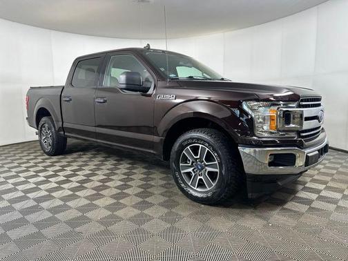 MAGMA RED 2019 Ford F-150 XLT