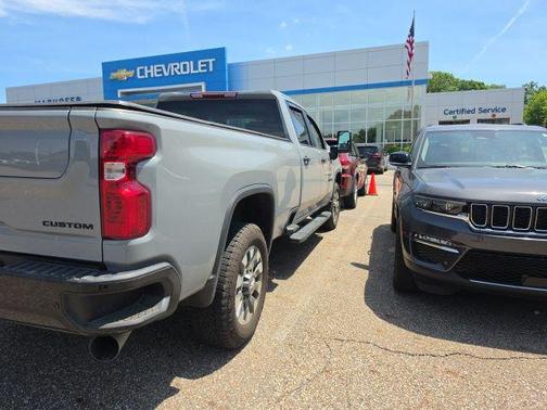 Slate Gray Metallic 2024 Chevrolet Silverado 2500 Custom