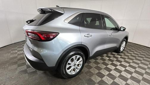 Iconic Silver Metallic 2024 Ford Escape Active
