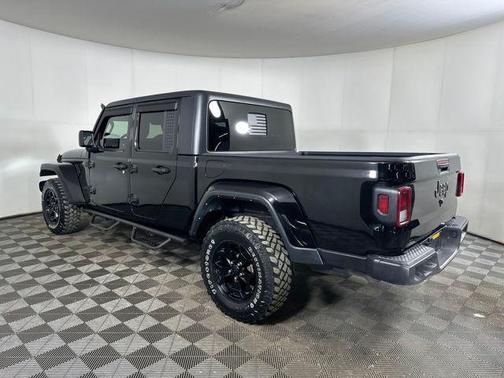2021 Jeep Gladiator Willys 4x4