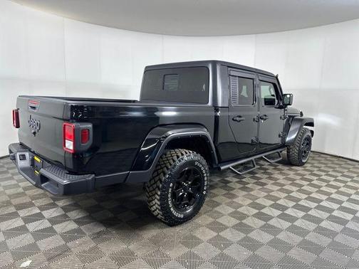 2021 Jeep Gladiator Willys 4x4