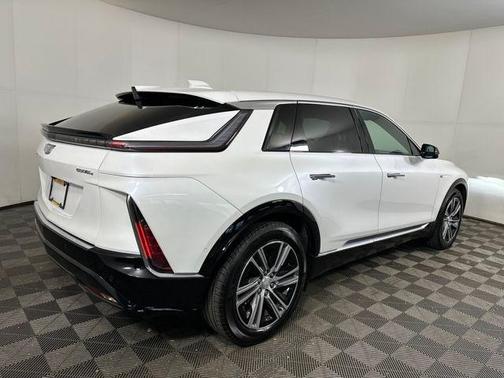 2024 Cadillac LYRIQ Luxury