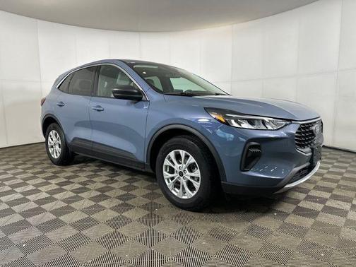 VAPOR BLUE METALLIC 2023 Ford Escape Active