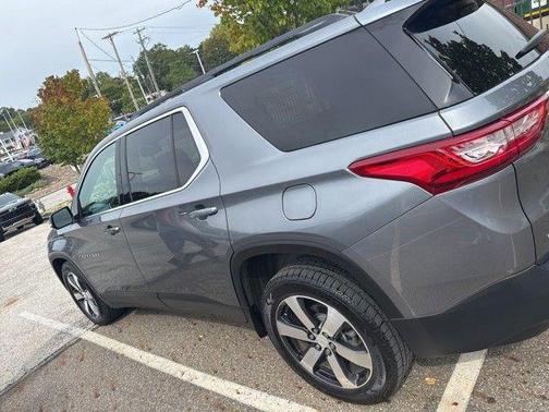 2020 Chevrolet Traverse LT Leather