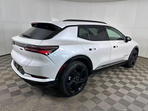 2024 Chevrolet Equinox EV RS