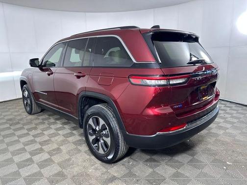 2022 Jeep Grand Cherokee 4xe Base