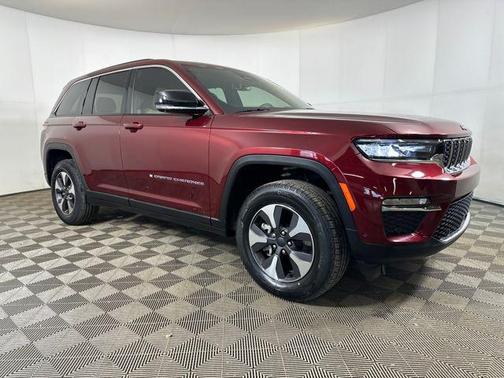 2022 Jeep Grand Cherokee 4xe Base