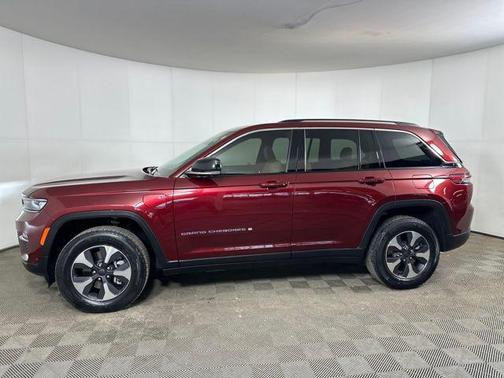 2022 Jeep Grand Cherokee 4xe Base