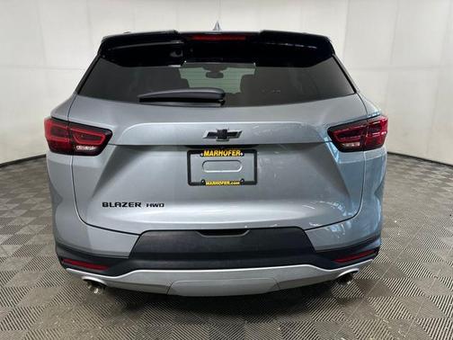 Sterling Gray Metallic 2023 Chevrolet Blazer 2LT