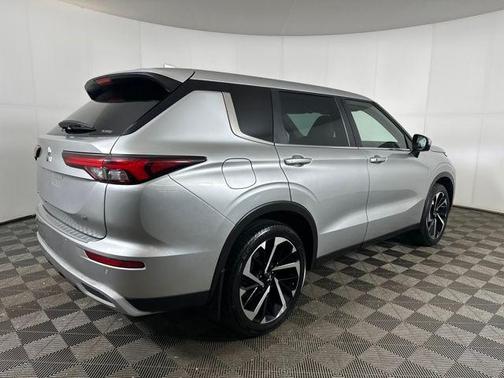 2023 Mitsubishi Outlander SE 2.5 S-AWC