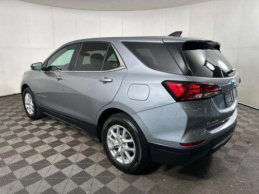 Sterling Gray Metallic 2024 Chevrolet Equinox 1LT