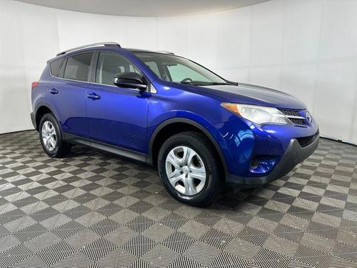 2014 Toyota RAV4 LE