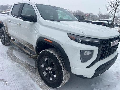 2023 GMC Canyon Elevation