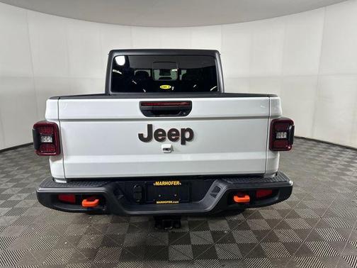 2025 Jeep Gladiator Mojave 4x4